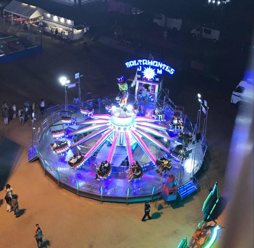 ALQUILER SALTAMONTES www.medirflash.com